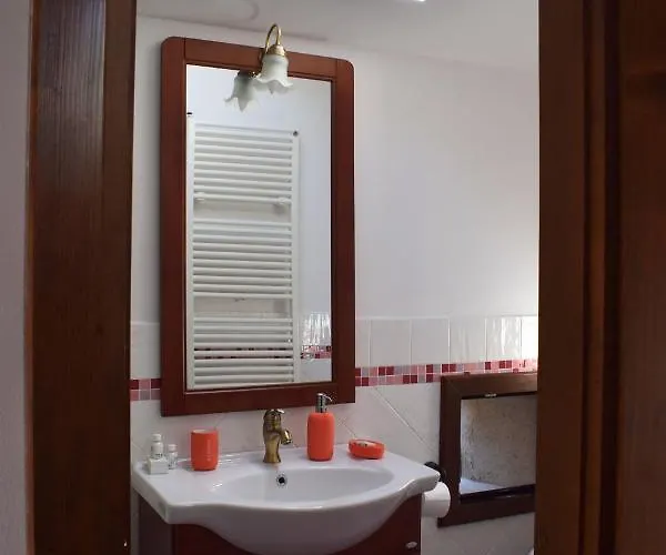 Il Ginepro Alojamento de Acomodação e Pequeno-almoço Piamaggio